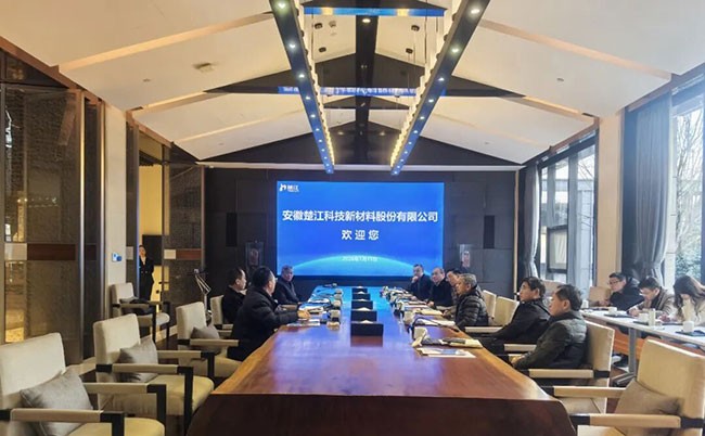 常德市副市长向继辉一行莅临ML·米兰新材调研领导，，，战术合作签约圆满达成！